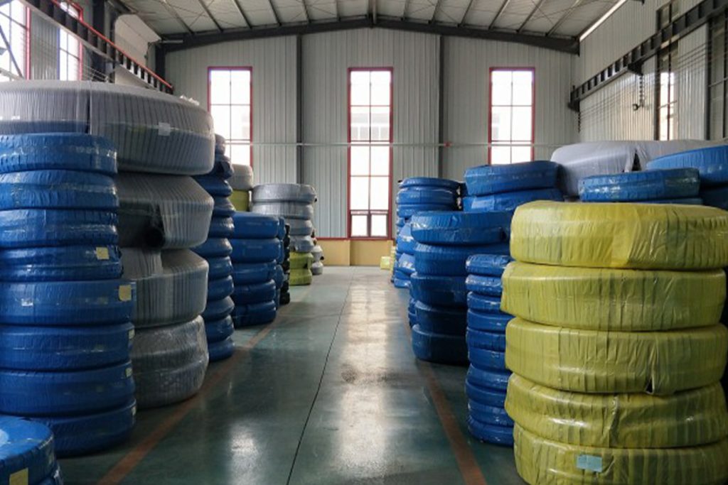 Demostracion de una atencion rápida y optima de siheca en el sector industrial de las mangueras y quimicos  de alta calidad. 